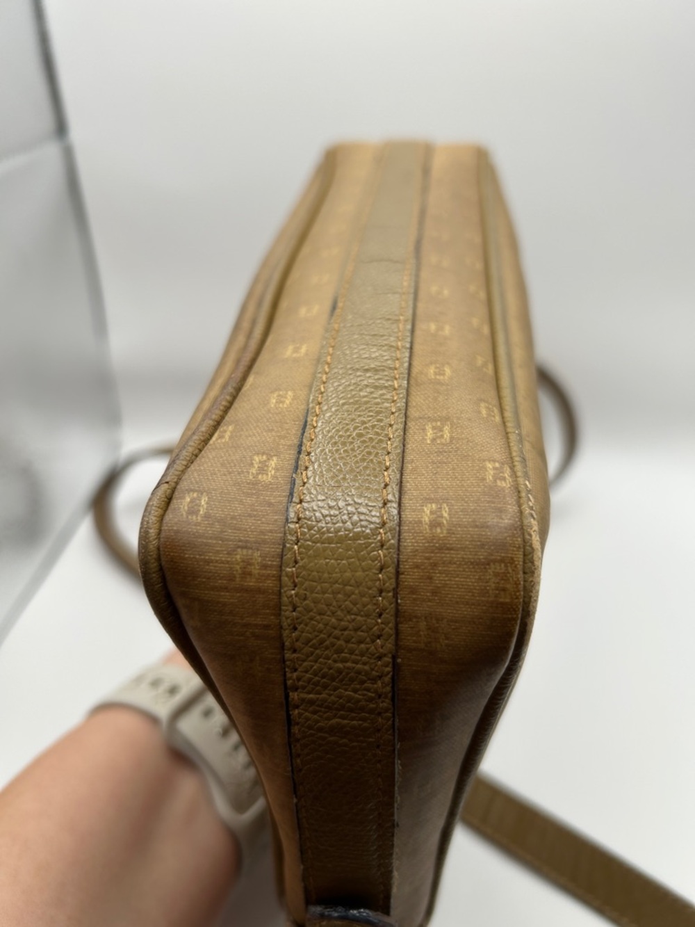 Fendi vintage monogram crossbody - Picture 14 of 15